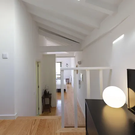 Youropo - Typical House Daire *