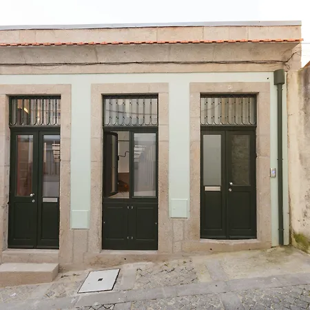 Youropo - Typical House Daire *