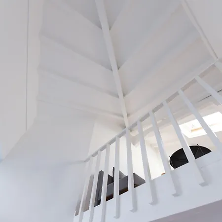 Youropo - Typical House *