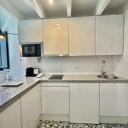 Youropo - Typical House * Porto