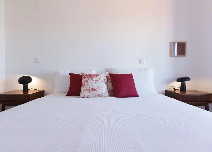 Youropo - Typical House *