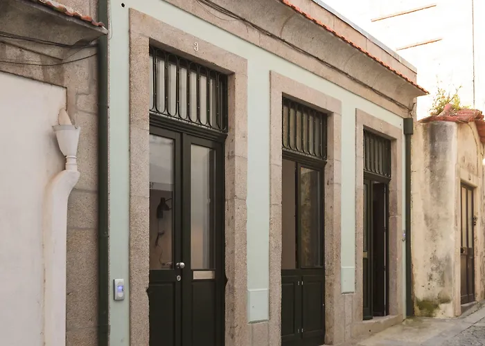 Youropo - Typical House *