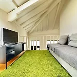 Appartement Youropo - Typical House