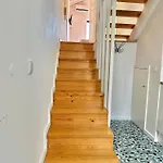 Youropo - Typical House Appartement