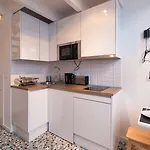 Youropo - Typical House Appartement *