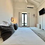 Appartement Youropo - Typical House *