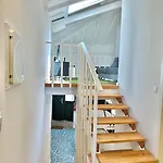 Appartement Youropo - Typical House