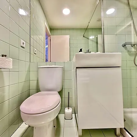 Youropo - Typical House Daire *