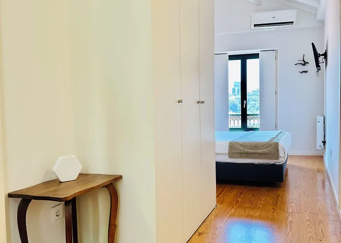 Youropo - Typical House * بورتو