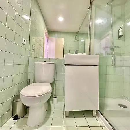 Youropo - Typical House דירה פורטו